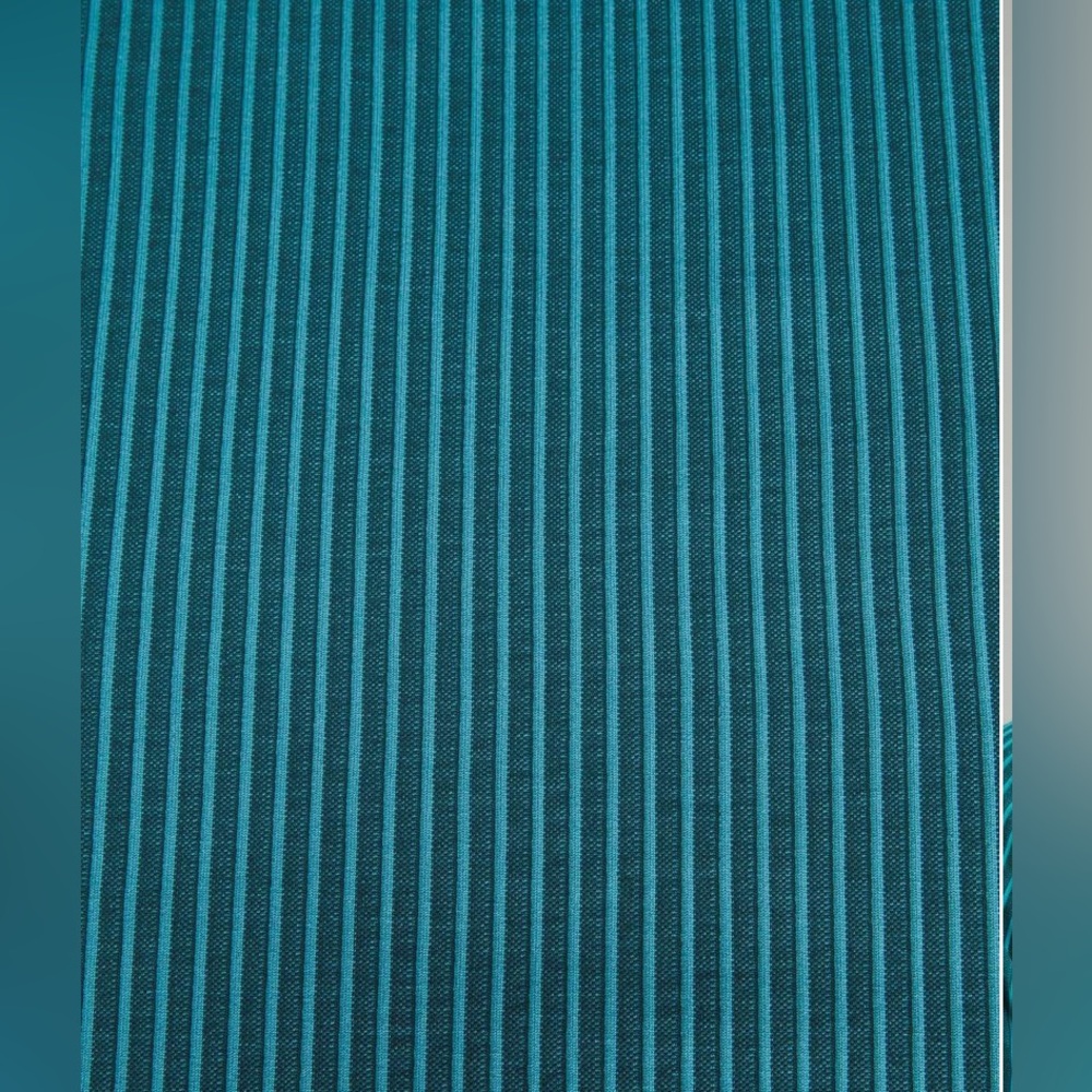 Lululemon Rest Less Pullover - Picture 5 of 5